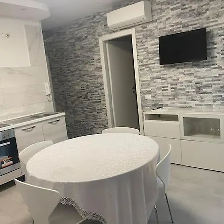 Lejlighed Incantevole 300m Dal Mare Lignano Sabbiadoro