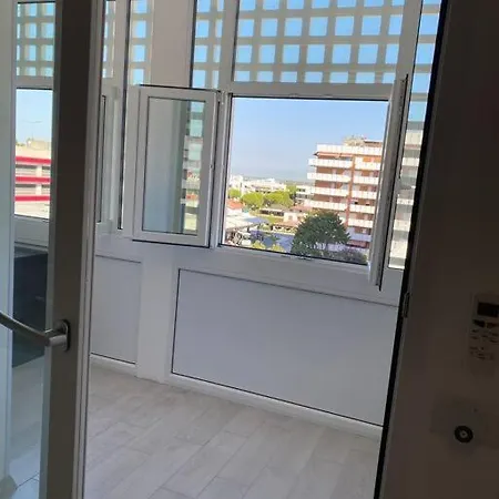 Apartment Incantevole 300m Dal Mare
